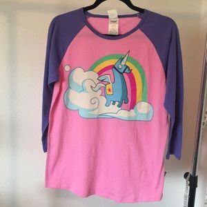 Fort nite Lute-lama says adult large but...